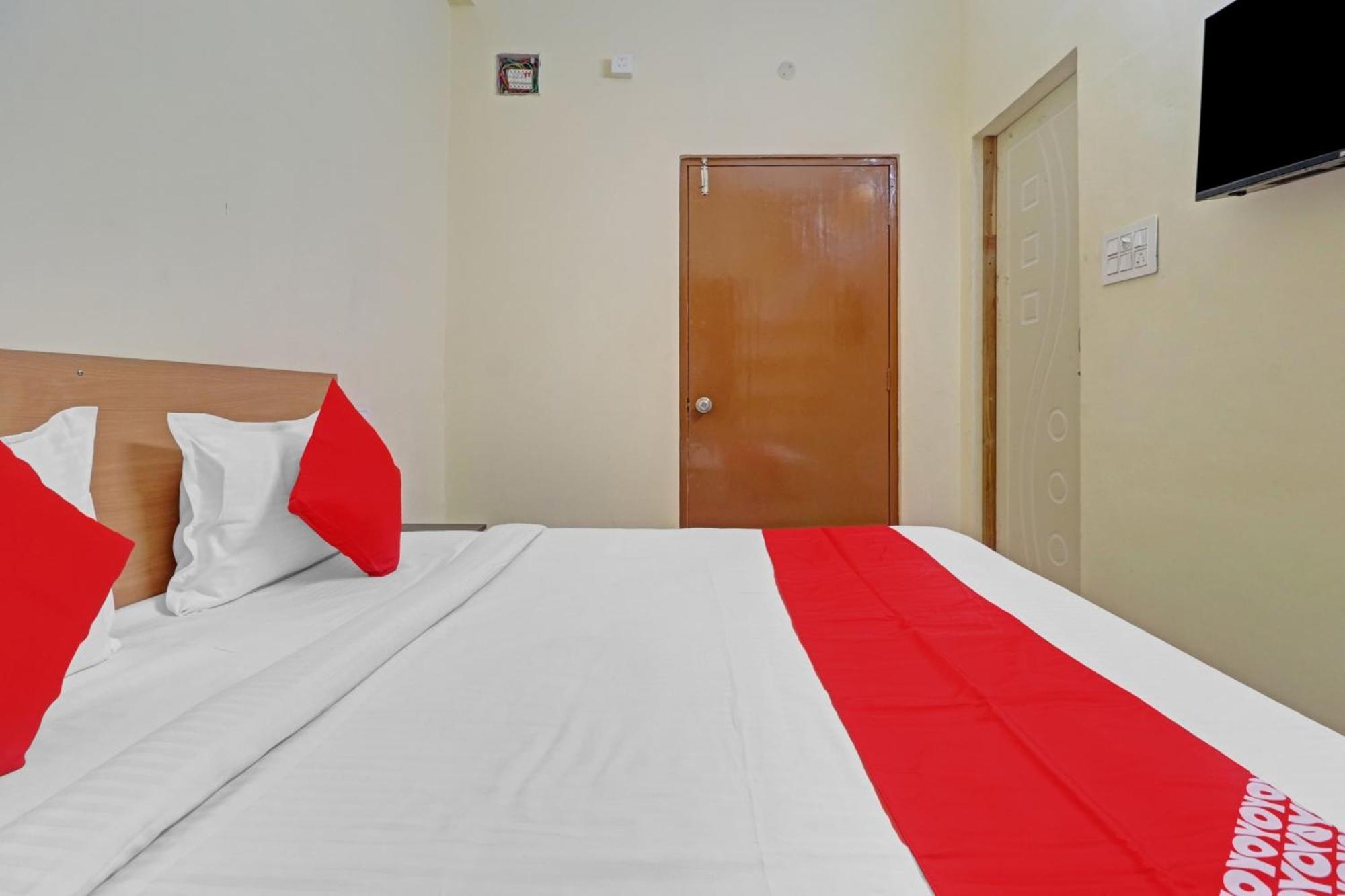 Super Hotel O Rbs Square Langer Houz Haidar Sahibguda 外观 照片