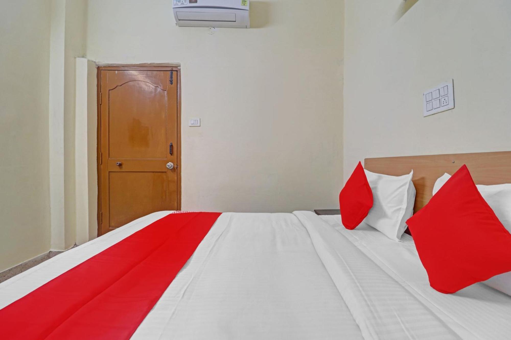 Super Hotel O Rbs Square Langer Houz Haidar Sahibguda 外观 照片